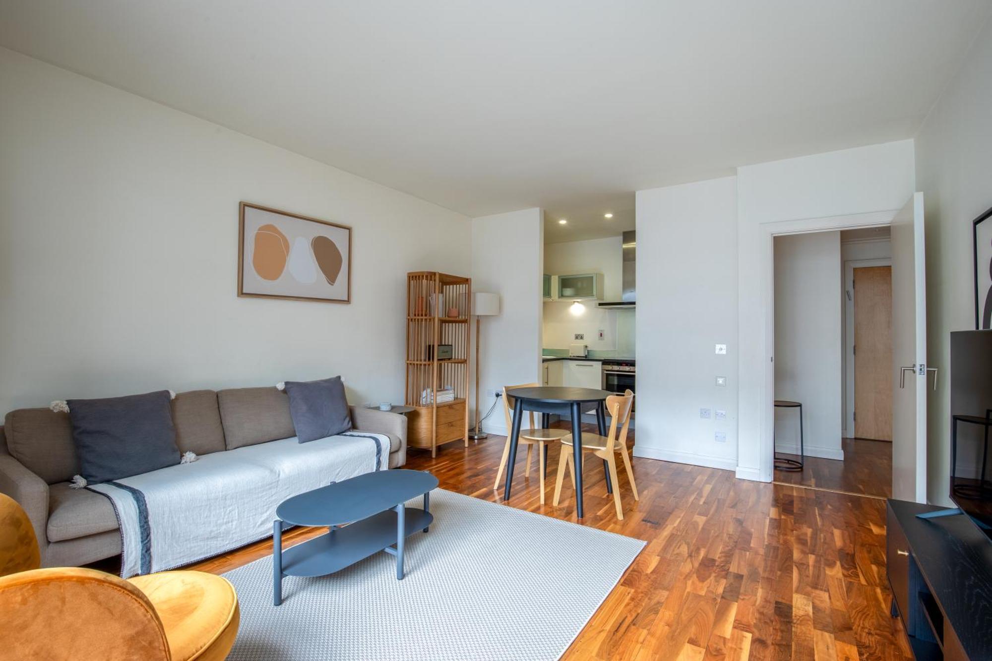 Apartment Londwell, Canary Wharf Escape *